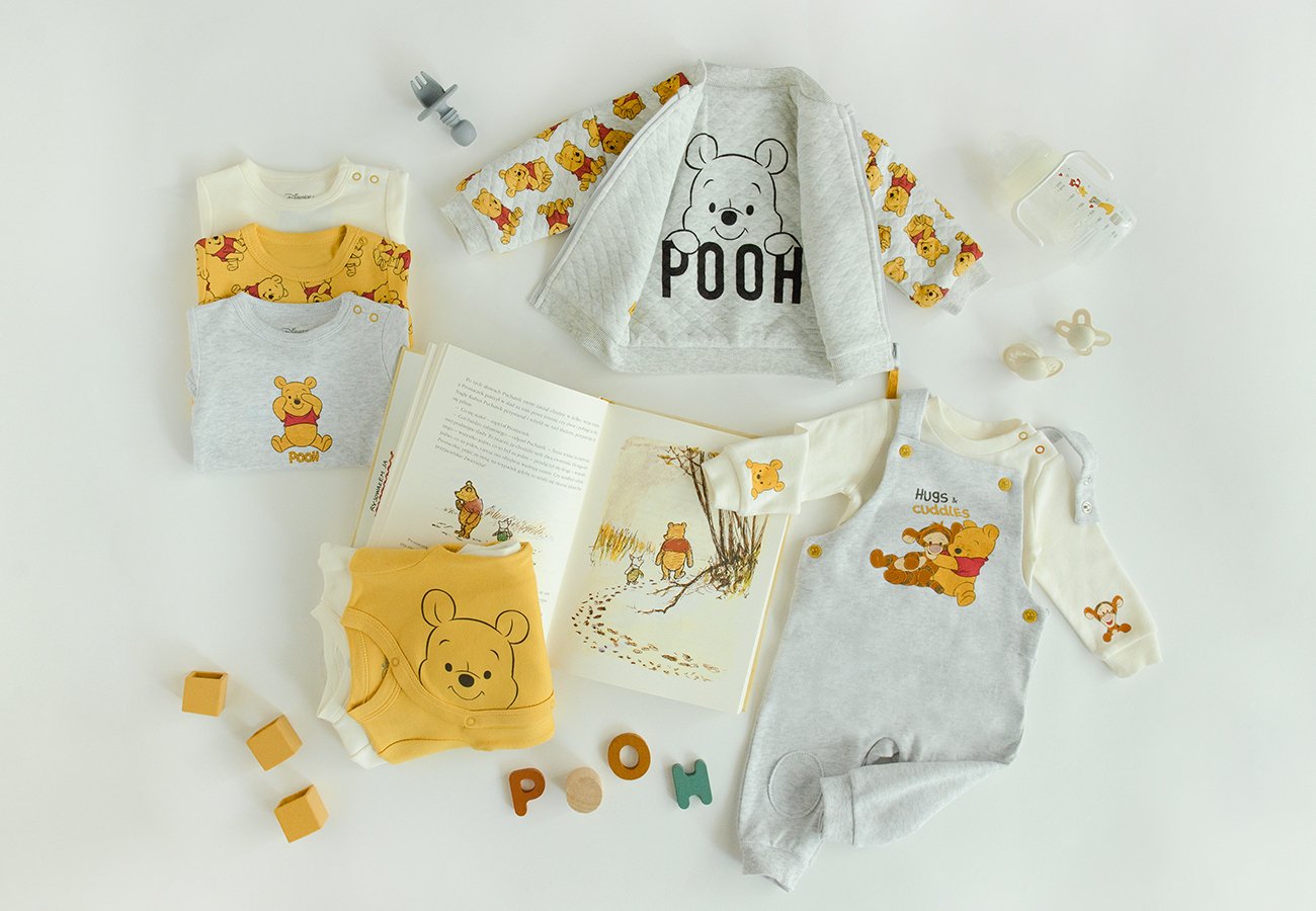 Winne the Pooh zip through sweatshirt