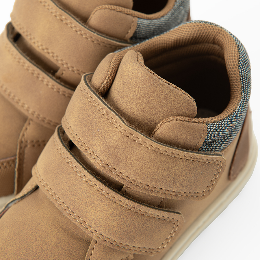 ANKLE SHOE