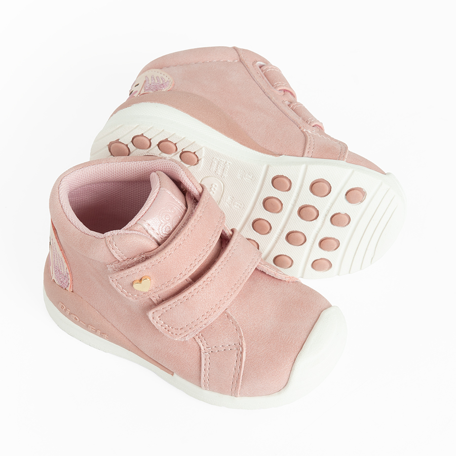 ANKLE SHOE