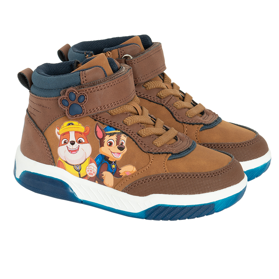 Μποτάκια καφέ με στάμπα PAW PATROL