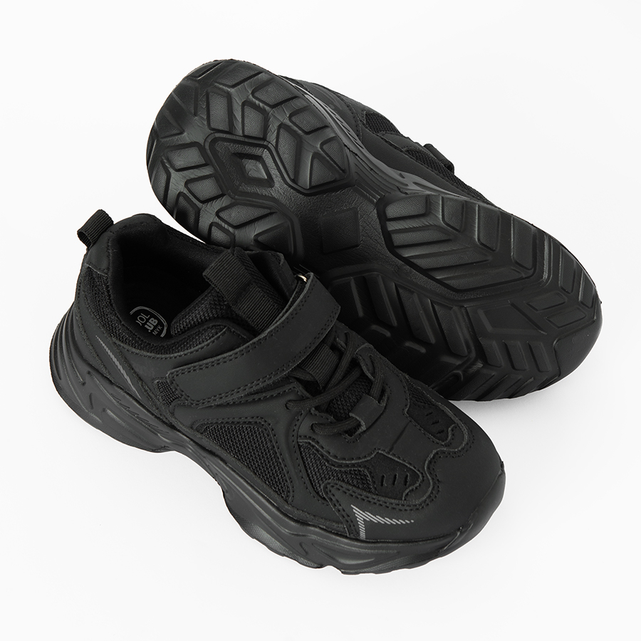 Leisure shoes