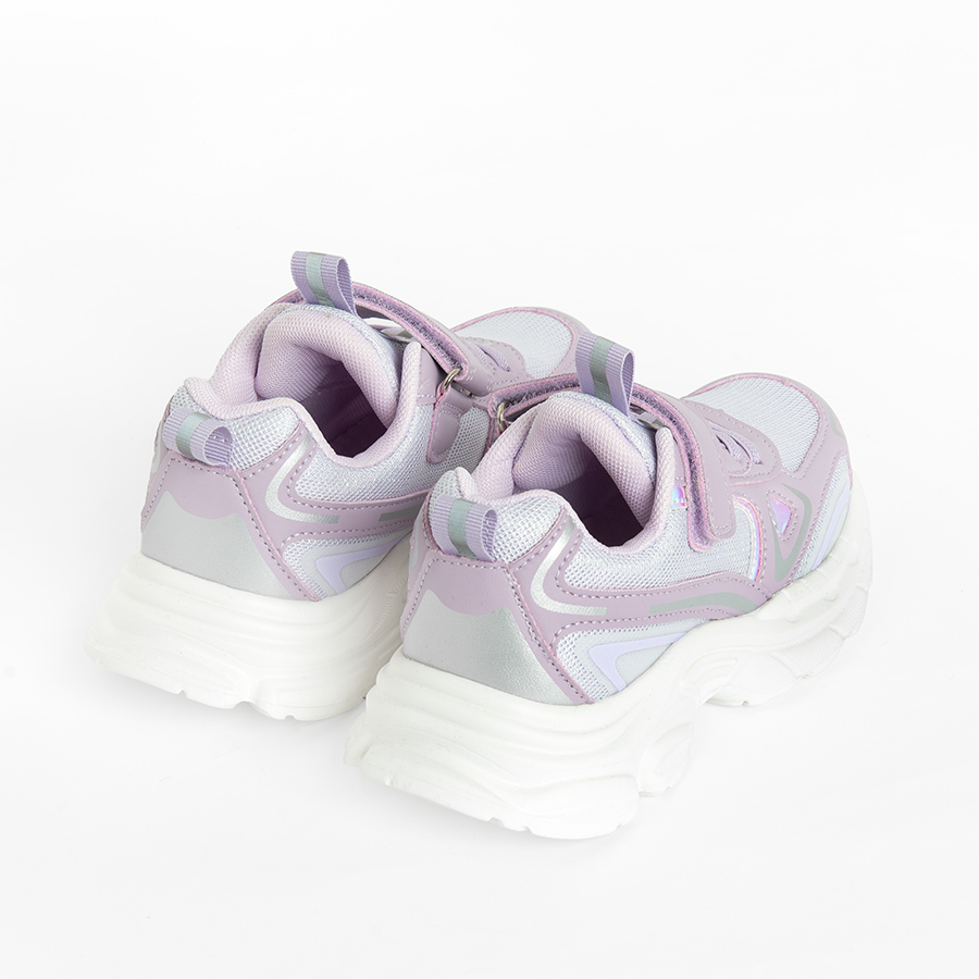 LEISURE SHOES